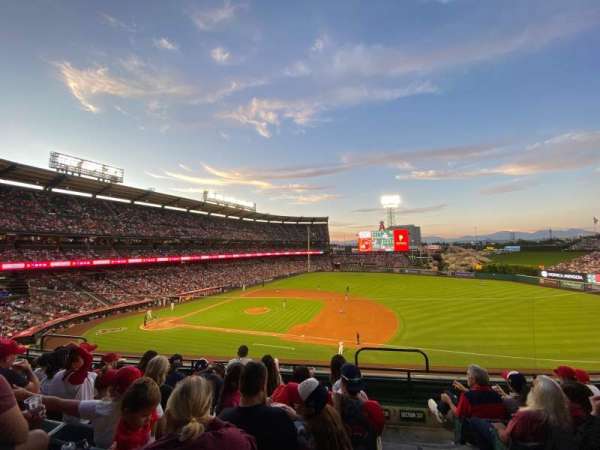 Angel Stadium, section: 336, row: E, seat: 10