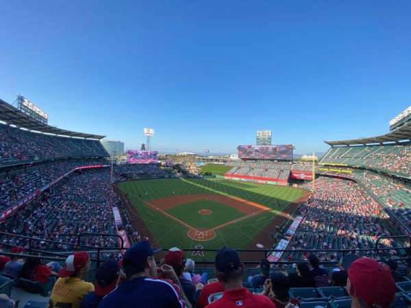 Angel Stadium, section: 419, row: E, seat: 7