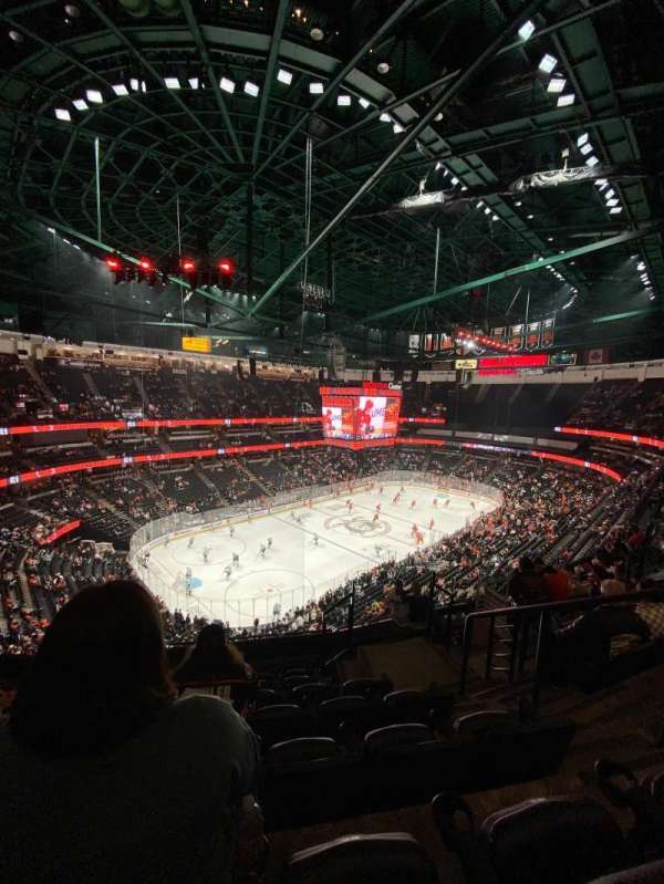 Honda Center, section: 417, row: L, seat: 4