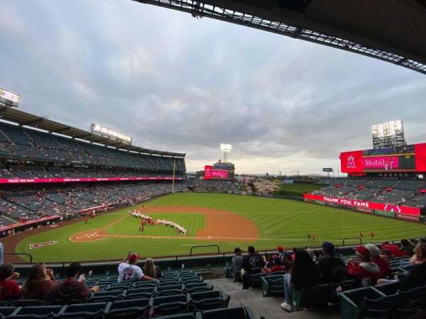 Angel Stadium, section: 334, row: H, seat: 9