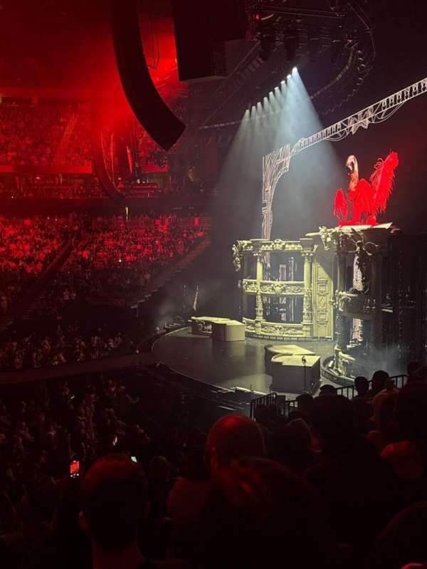 T-Mobile Arena, section: 18, row: P, seat: 1