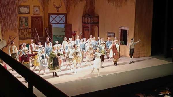 Sadler's Wells Theatre, section: First Circle, row: SG, seat: 22