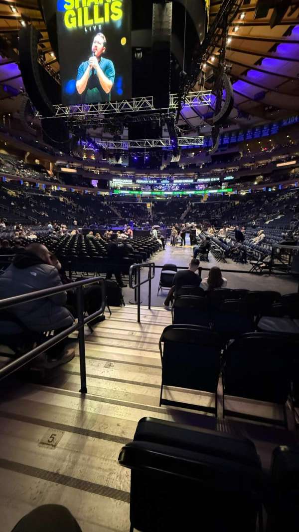 Madison Square Garden, section: 9, row: 6, seat: 1
