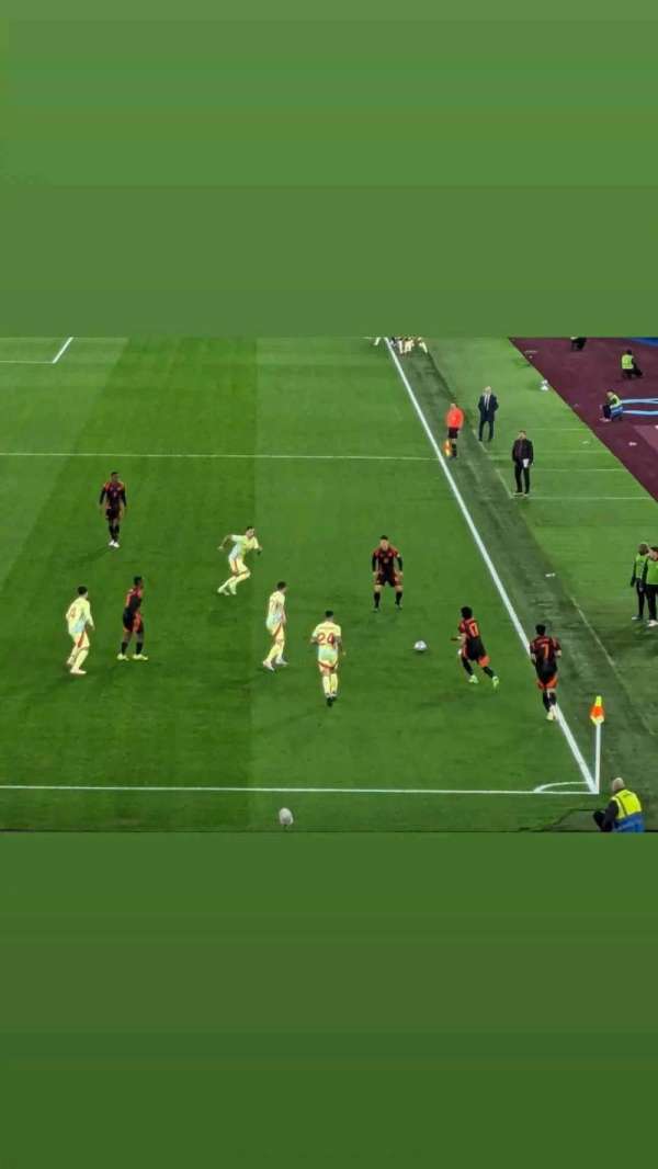 London Stadium, section: 253, row: 35, seat: 781
