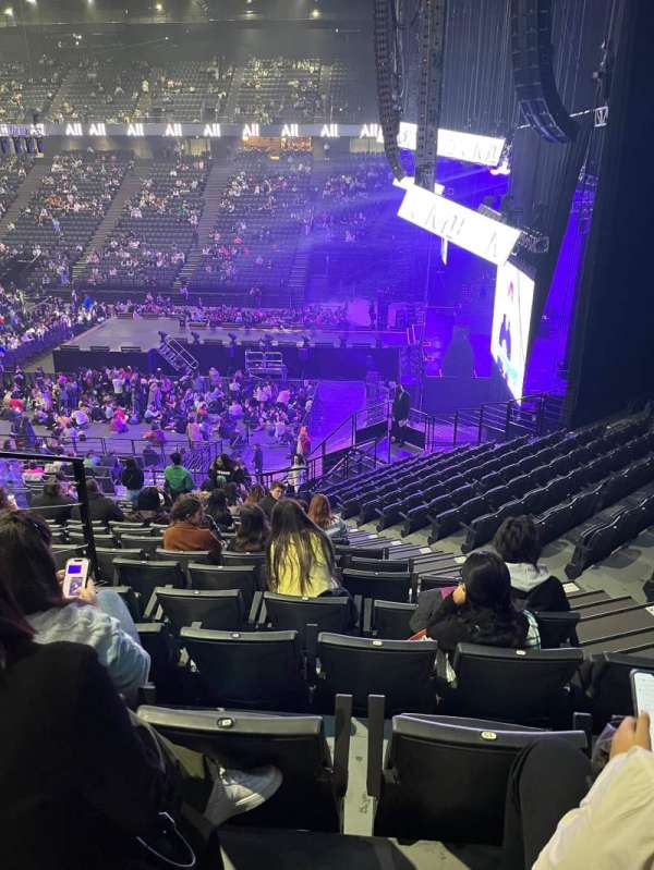 Accor Arena, section: Gradin G, row: 3, seat: 19