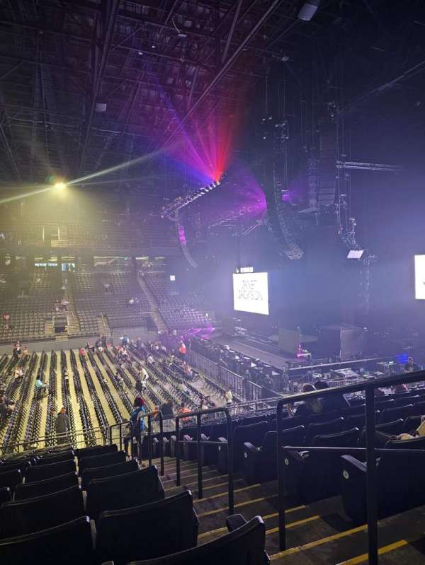 CFG Bank Arena, section: 103, row: U, seat: 1