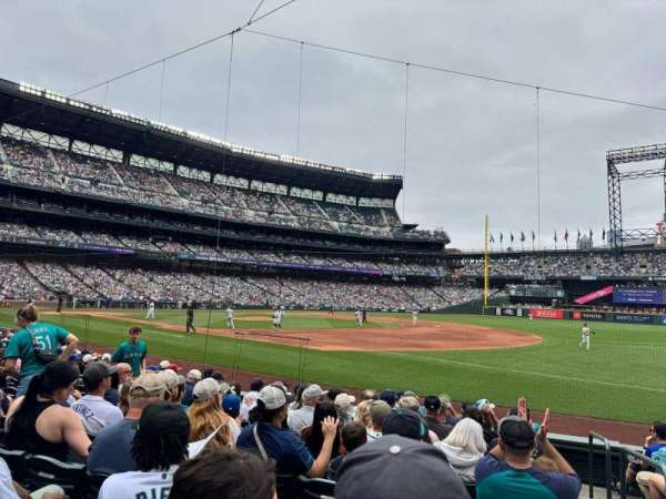 T-Mobile Park, section: 118, row: 11, seat: 1