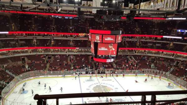 United Center, section: 318, row: 9, seat: 23