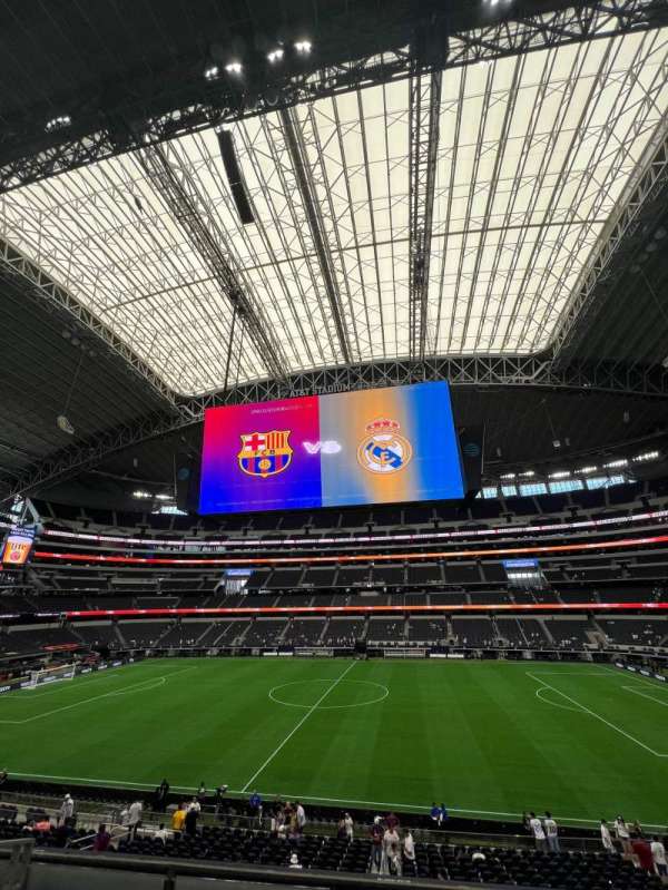 AT&T Stadium, section: C209, row: 4, seat: 10