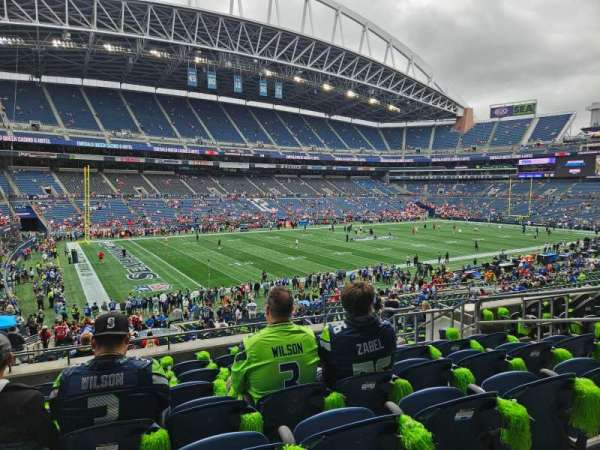 Lumen Field, section: 240, row: G, seat: 8