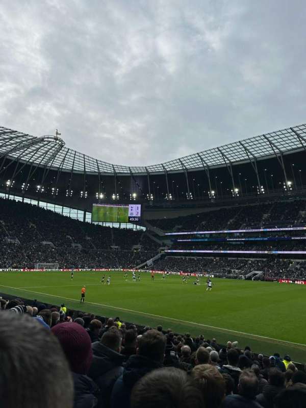 Tottenham Hotspur Stadium, section: 118, row: 15, seat: 552