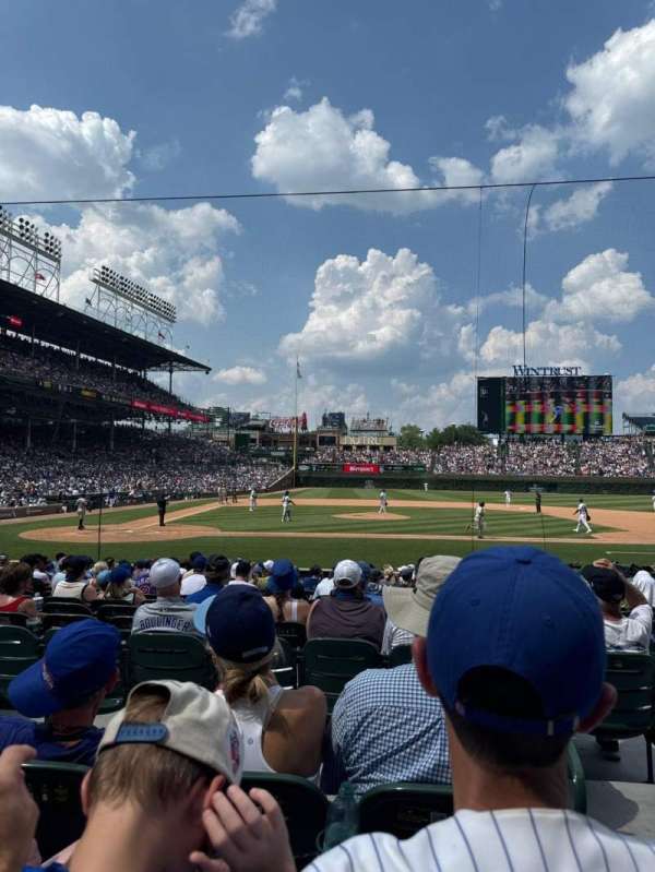 Wrigley Field, section: 122, row: 3, seat: 16