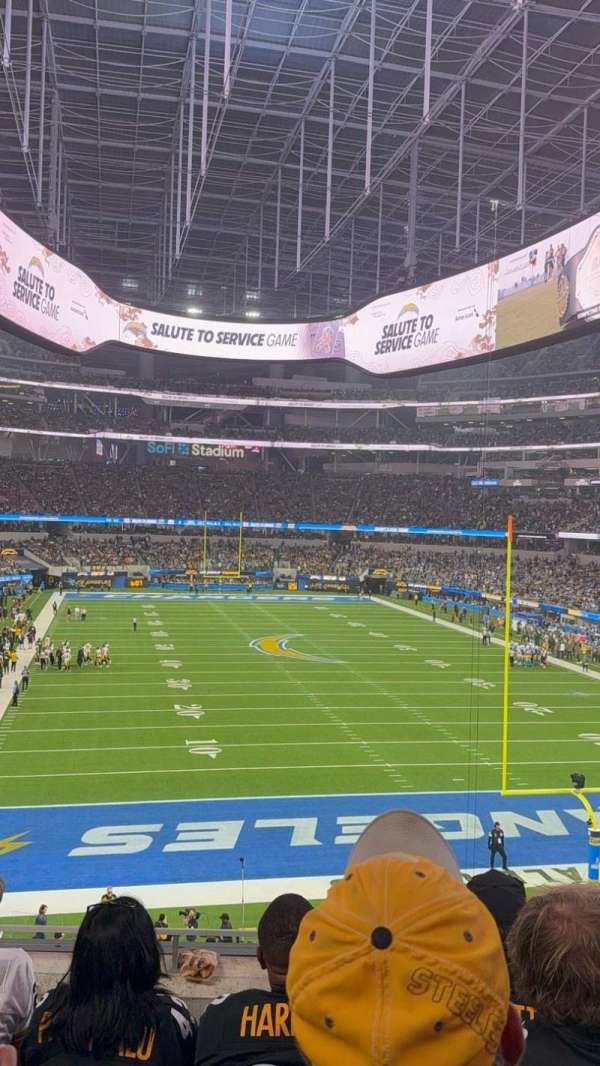 SoFi Stadium, section: 205, row: 4, seat: 5