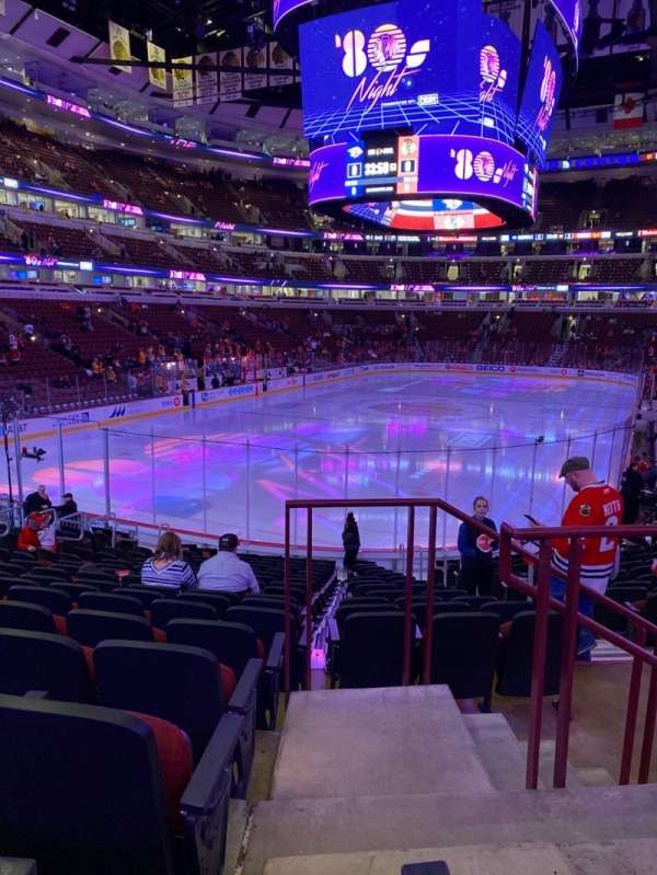 United Center, section: 116, row: 17, seat: 2