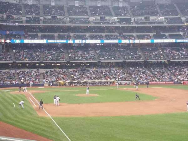 American Family Field, section: 206, row: 1, seat: 4