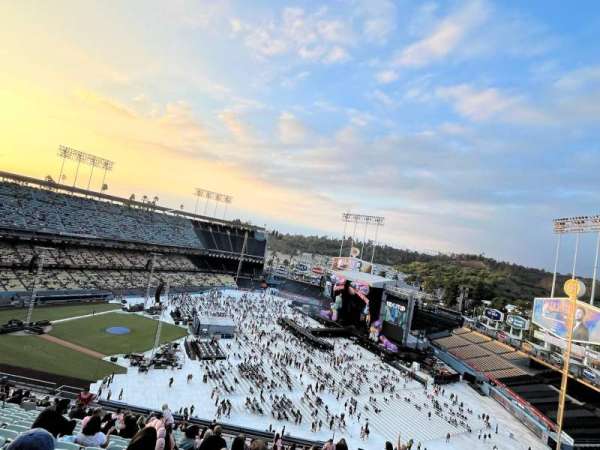 Dodger Stadium, section: 30RS, row: AA, seat: 5