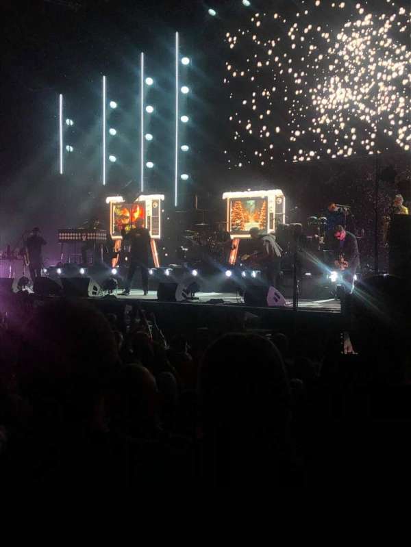 AO Arena, section: 115, row: D, seat: 10