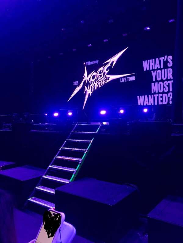 AFAS Live, section: T1, row: Golden circle