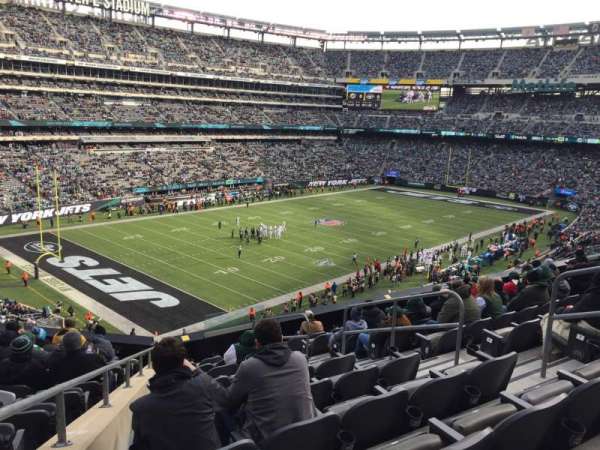 MetLife Stadium, section: 245C, row: 10, seat: 7