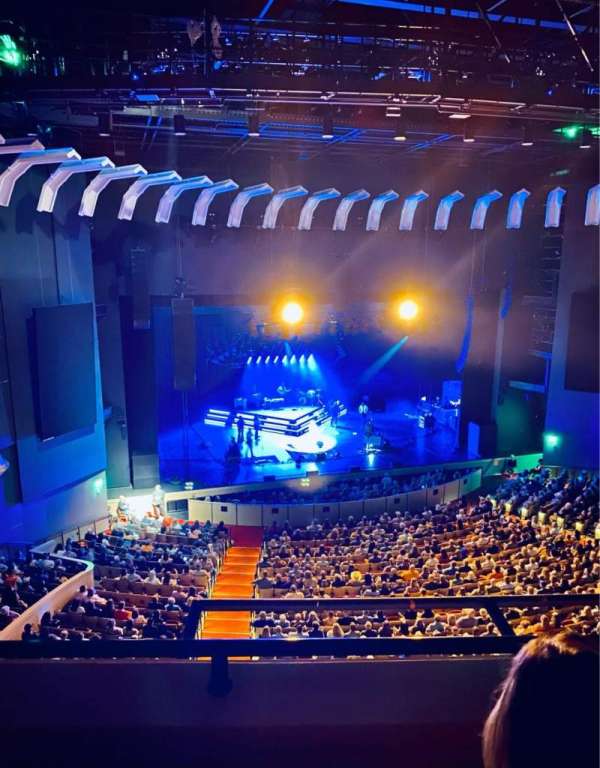 Steven Tanger Center for the Performing Arts, section: Loge L, row: B, seat: 3