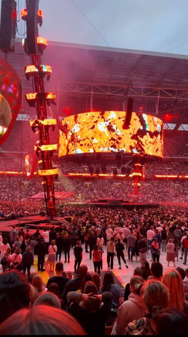 Wembley Stadium, section: 102, row: 14, seat: 61