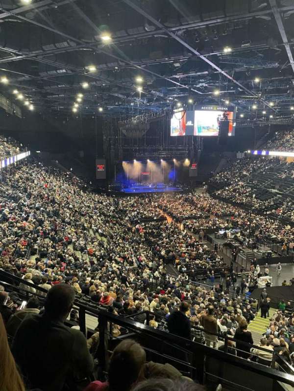Accor Arena, section: Balcon T, row: 87, seat: 11