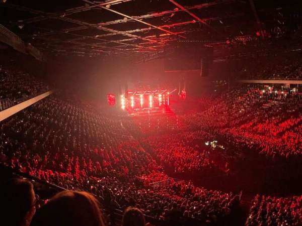 Accor Arena, section: Balcon T, row: 87, seat: 11