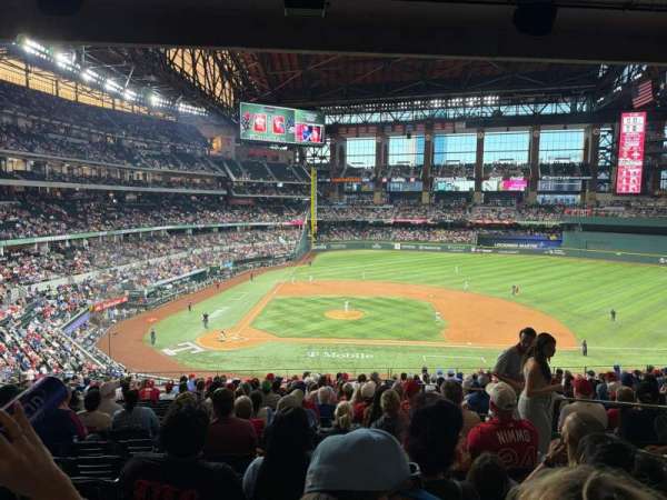 Globe Life Field, section: 118, row: 18, seat: 24