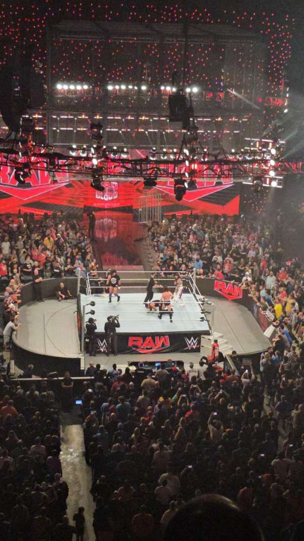Ford Center, Indiana, section: 101, row: M, seat: 16