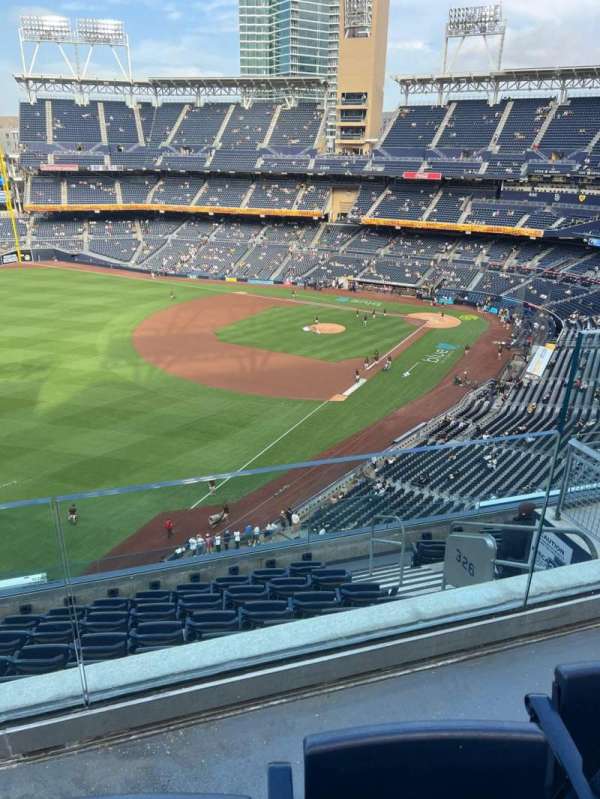 Petco Park, section: 326, row: 8, seat: 7