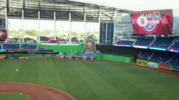 LoanDepot Park, section: 308, row: A, seat: 18