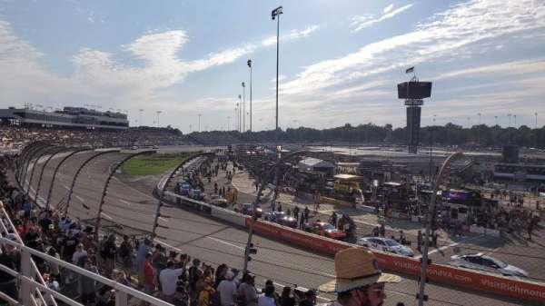 Richmond Raceway, section: Dogwood, row: AA