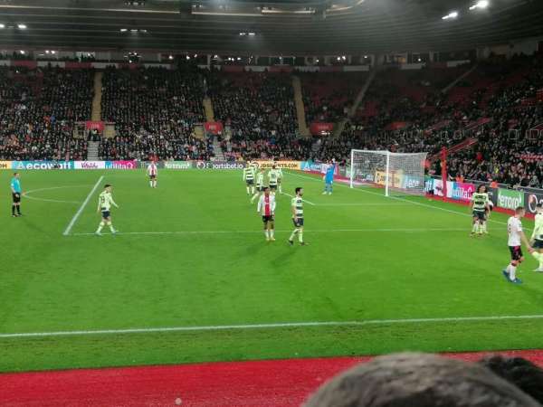 St Mary's Stadium, section: 28, row: J, seat: 718