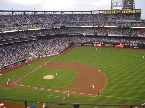 Citi Field, section: 506, row: 2, seat: 19