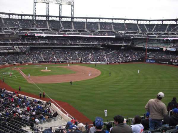 Citi Field, section: 305, row: 8, seat: 1