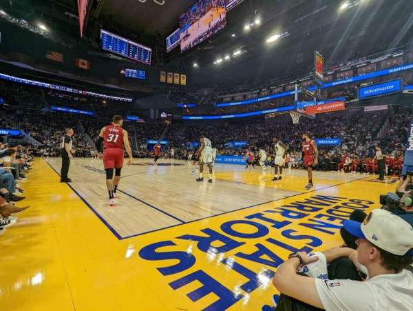 Chase Center, section: VIP, row: AA, seat: 35