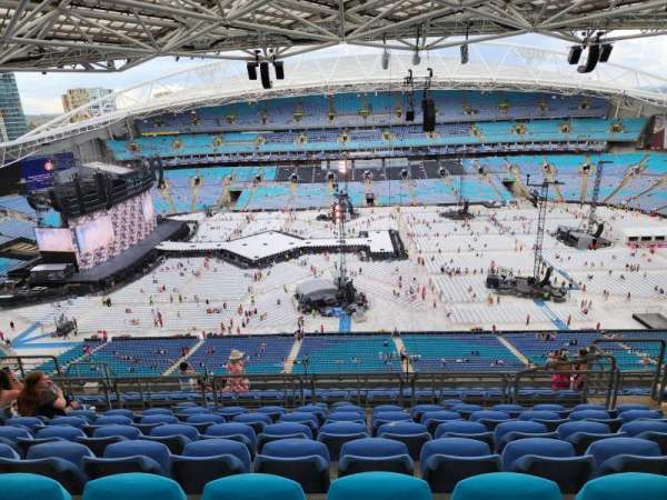 Accor Stadium, section: 607, row: 15, seat: 17