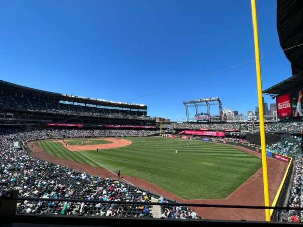 T-Mobile Park, section: 212, row: 1, seat: 4