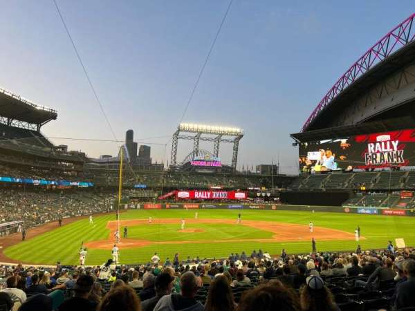 T-Mobile Park, section: 125, row: 31, seat: 11