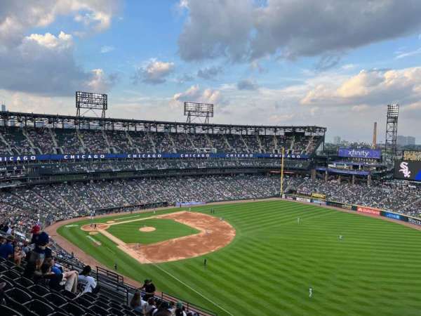 Rate Field, section: 512, row: 15, seat: 4