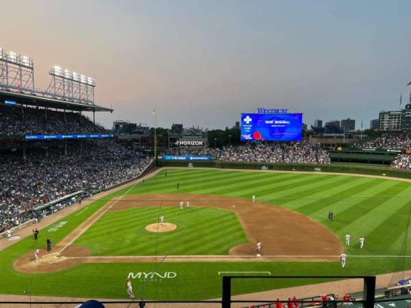 Wrigley Field, section: 323R, row: 3, seat: 20
