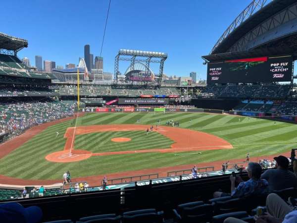 T-Mobile Park, section: 226, row: 5, seat: 10