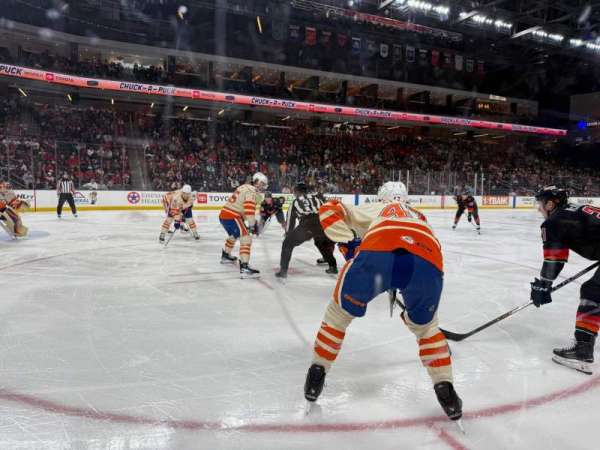 Acrisure Arena, section: 105, row: A, seat: 2