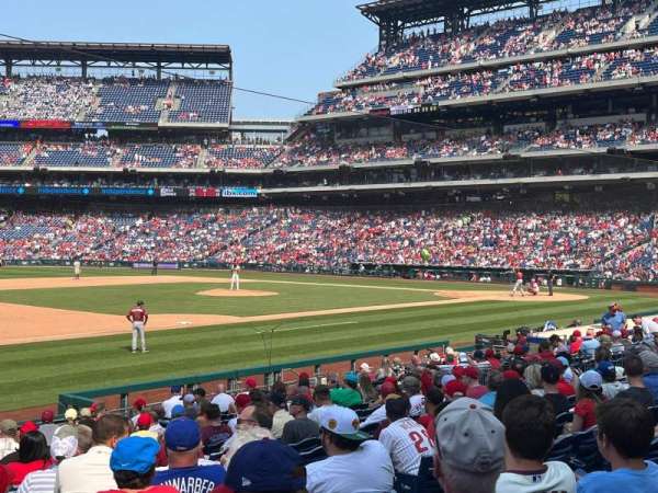 Citizens Bank Park, section: 135, row: 18, seat: 18