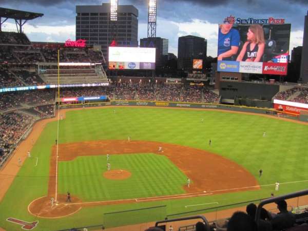 Truist Park, section: 323, row: 7, seat: 3