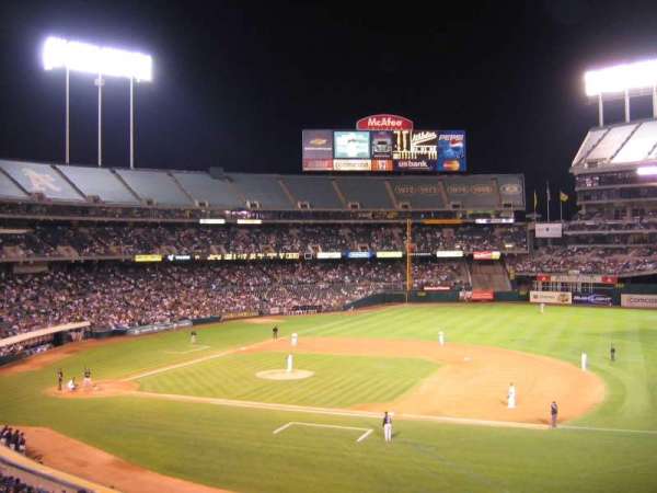 Oakland Coliseum, section: 107, row: 27, seat: 5