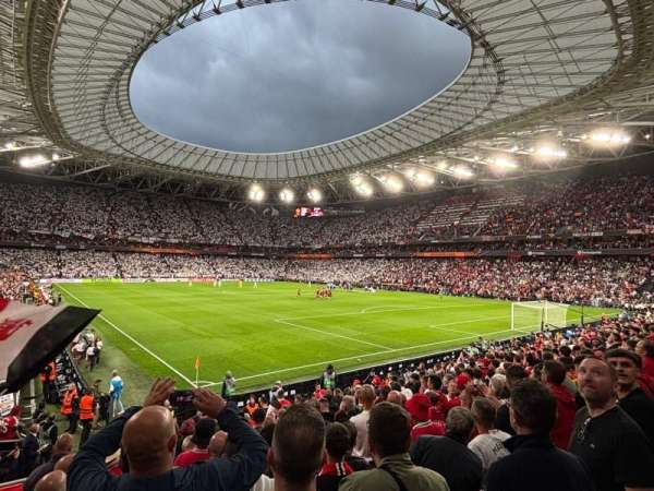 Estadio de San Mamés, section: 110, row: 15, seat: 18