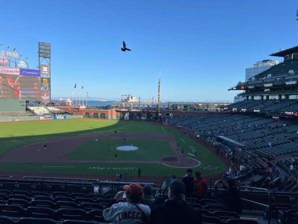 Oracle Park, section: 221, row: H, seat: 3