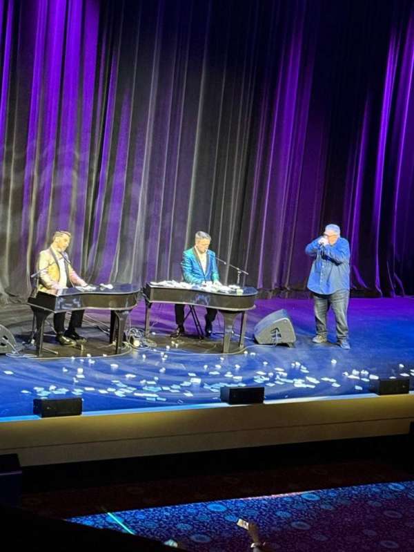 Genesee Theatre, section: Loge L, row: E, seat: 109