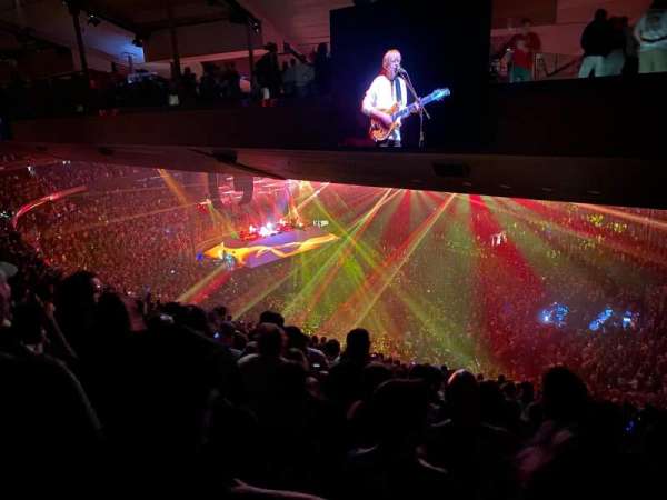 Madison Square Garden, section: 227, row: 18, seat: 6
